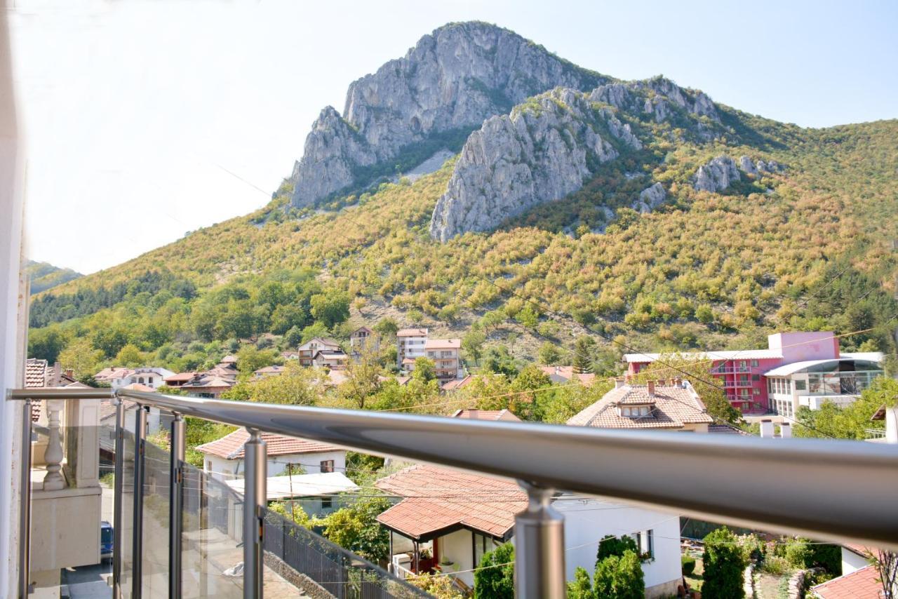 Раде 3-Враца Vratsa Esterno foto